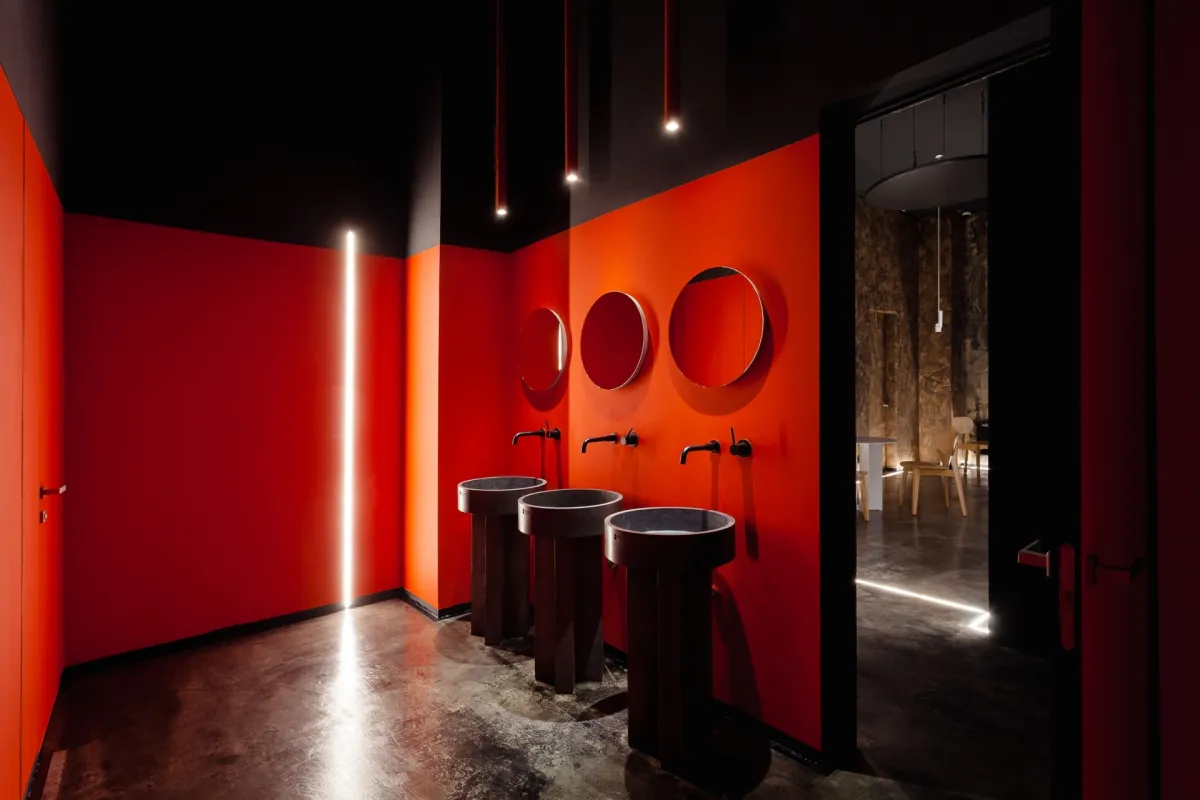 Collider Bar